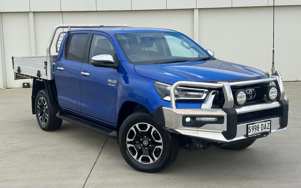 2023 Toyota Hilux 4x4 SR5