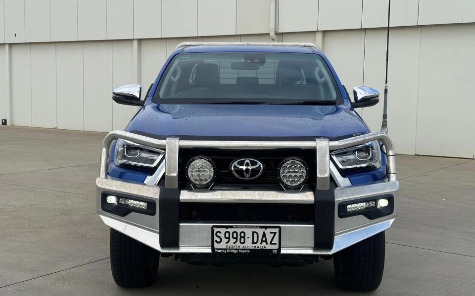 2023 Toyota Hilux 4x4 SR5