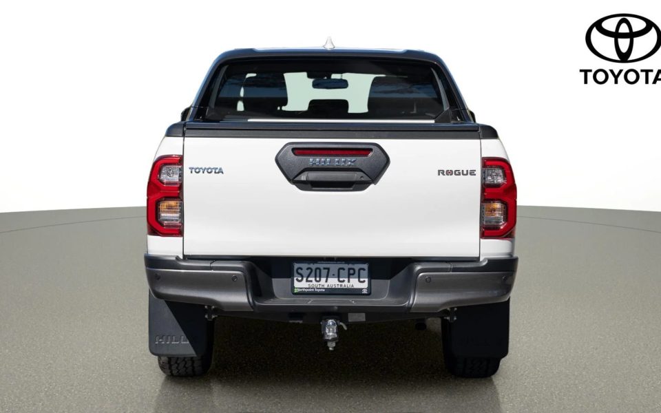 2022 Toyota Hilux Rogue