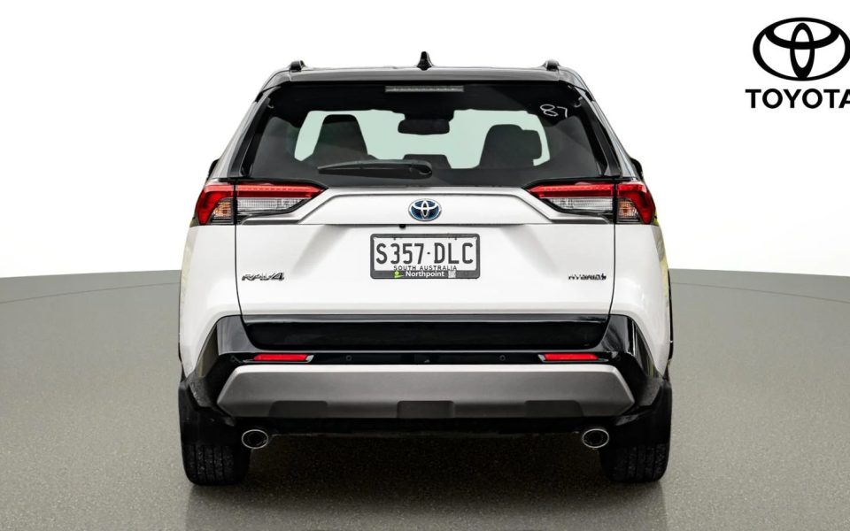 2024 Toyota RAV4 HYBRID XSE (2WD)