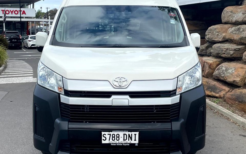 2022 Toyota Hiace SLWB