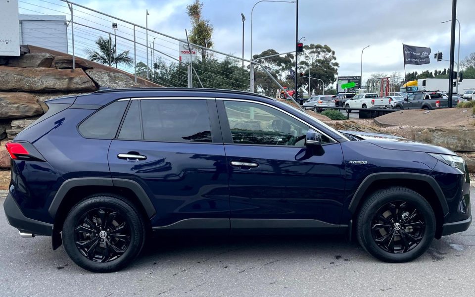 2023 Toyota RAV4 Cruiser 2WD