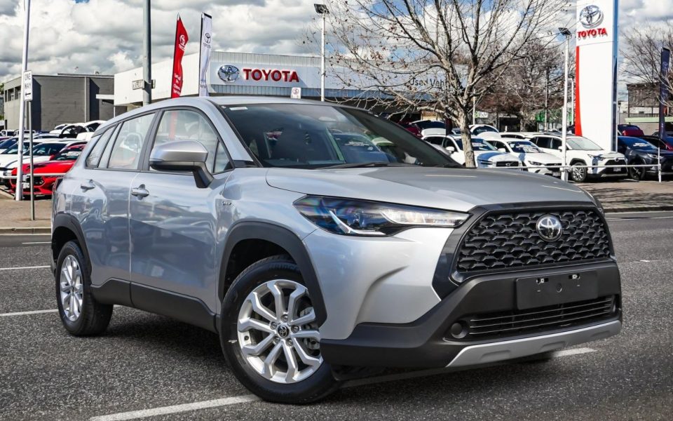 2025 Toyota Corolla Cross Hybrid GX