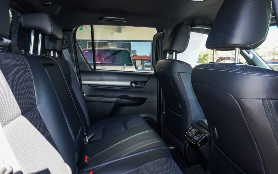 2023 Toyota Hilux Rogue