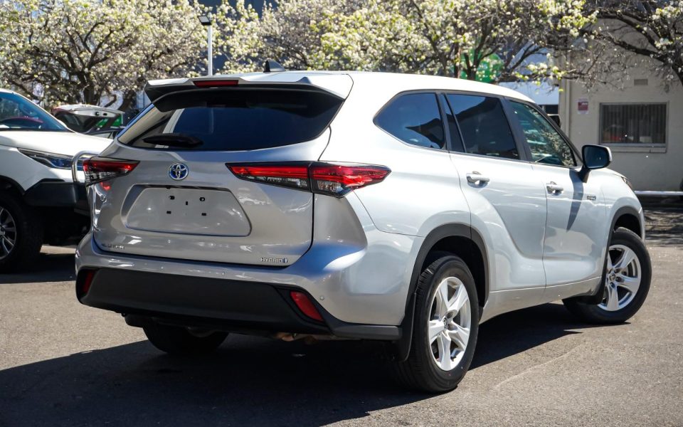 2023 Toyota Kluger Hybrid GX AWD