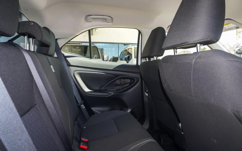 2025 Toyota Yaris Cross Hybrid GX