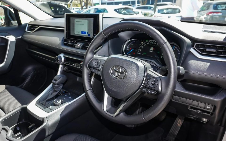 2025 Toyota Rav4 Hybrid GX AWD