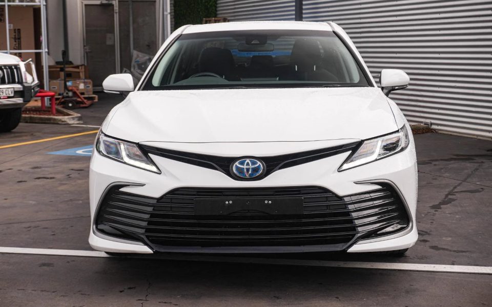 2023 Toyota Camry Hybrid Ascent