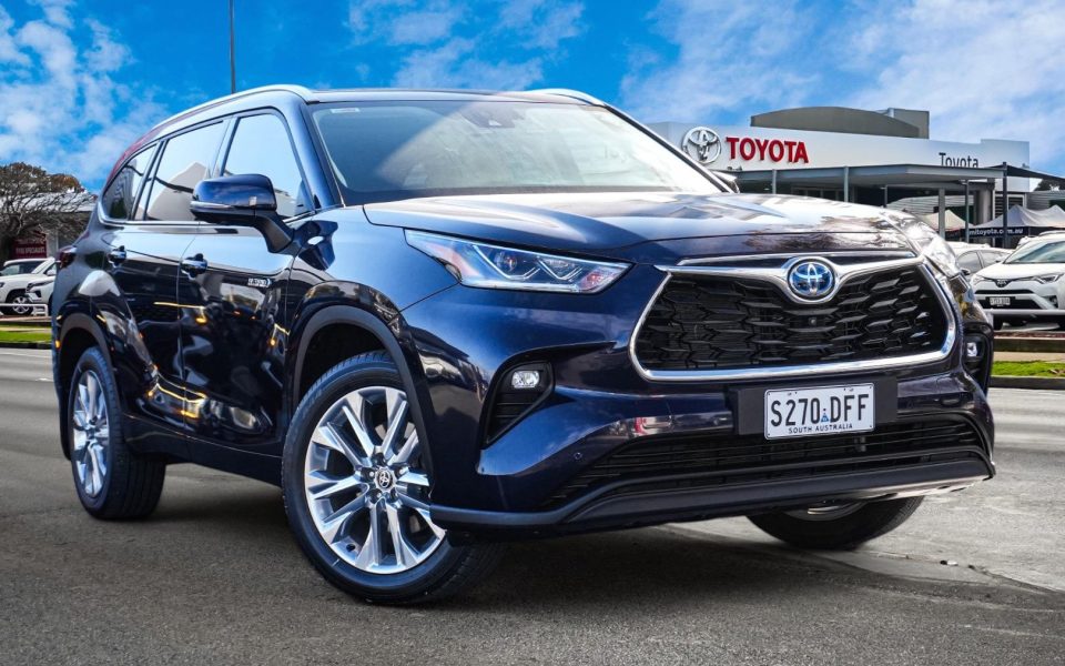 2024 Toyota Kluger Hybrid AWD GRANDE