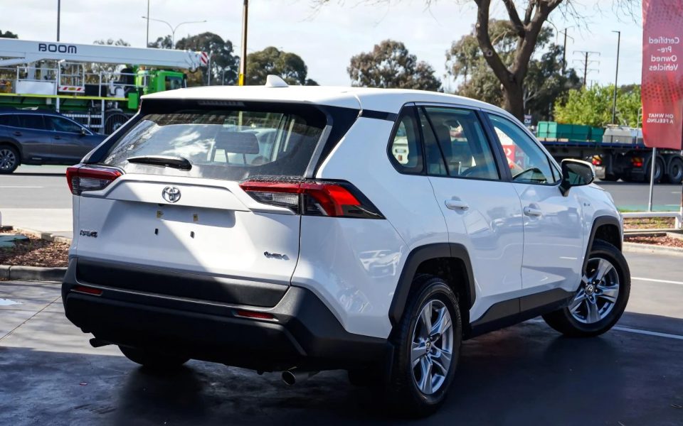 2025 Toyota Rav4 Hybrid GX AWD