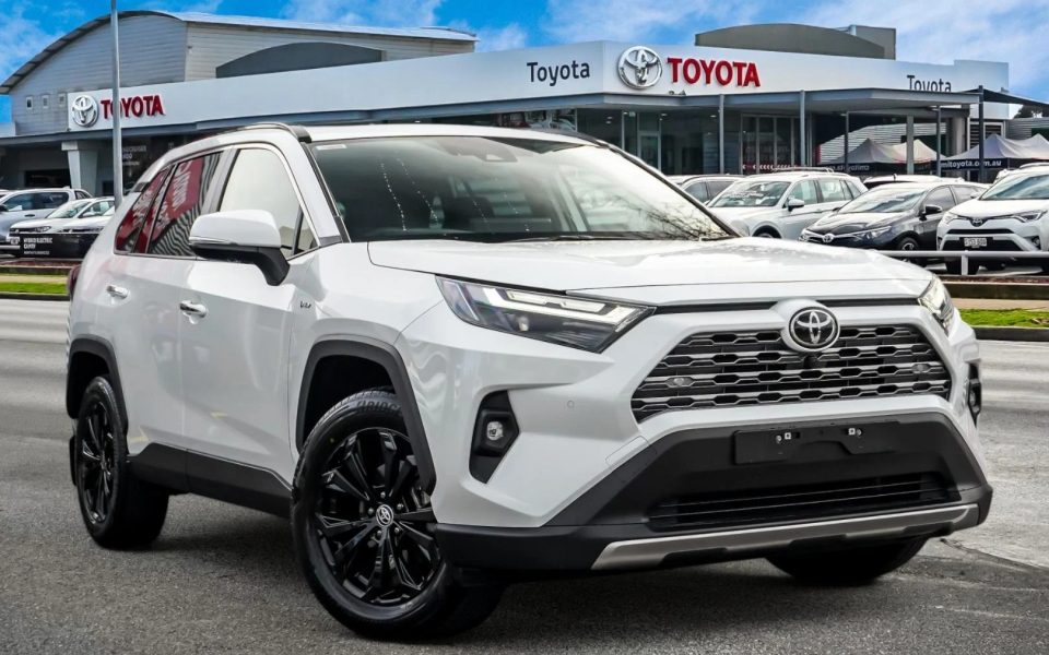 2025 Toyota RAV4 Cruiser-AWD