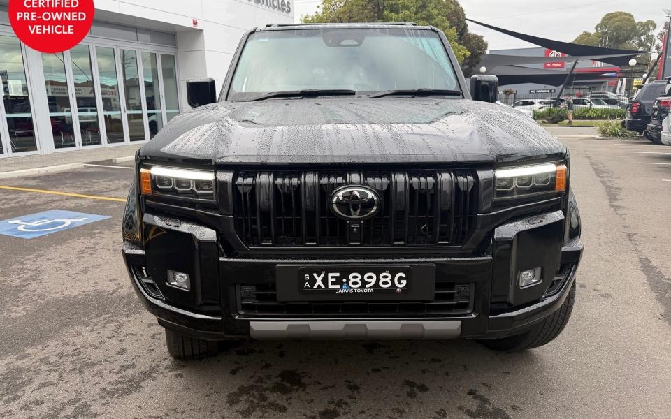 2024 Toyota Prado Kakadu