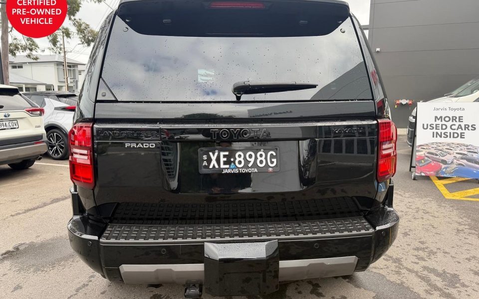 2024 Toyota Prado Kakadu