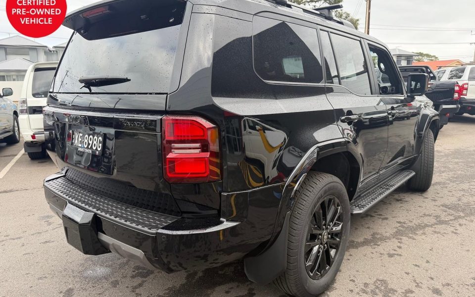 2024 Toyota Prado Kakadu