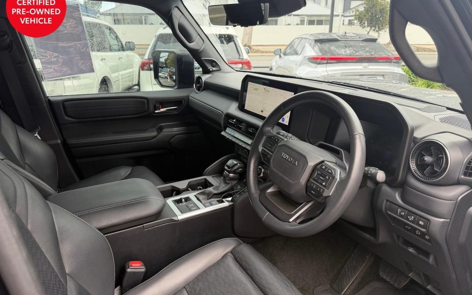 2024 Toyota Prado Kakadu