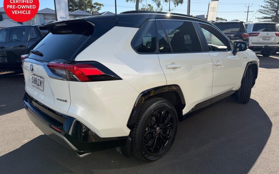 2022 Toyota RAV4 Hybrid XSE (2WD)