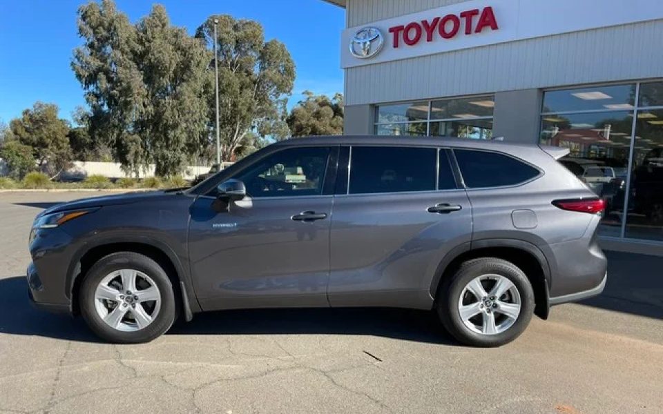 2021 Toyota Kluger Hybrid GX AWD