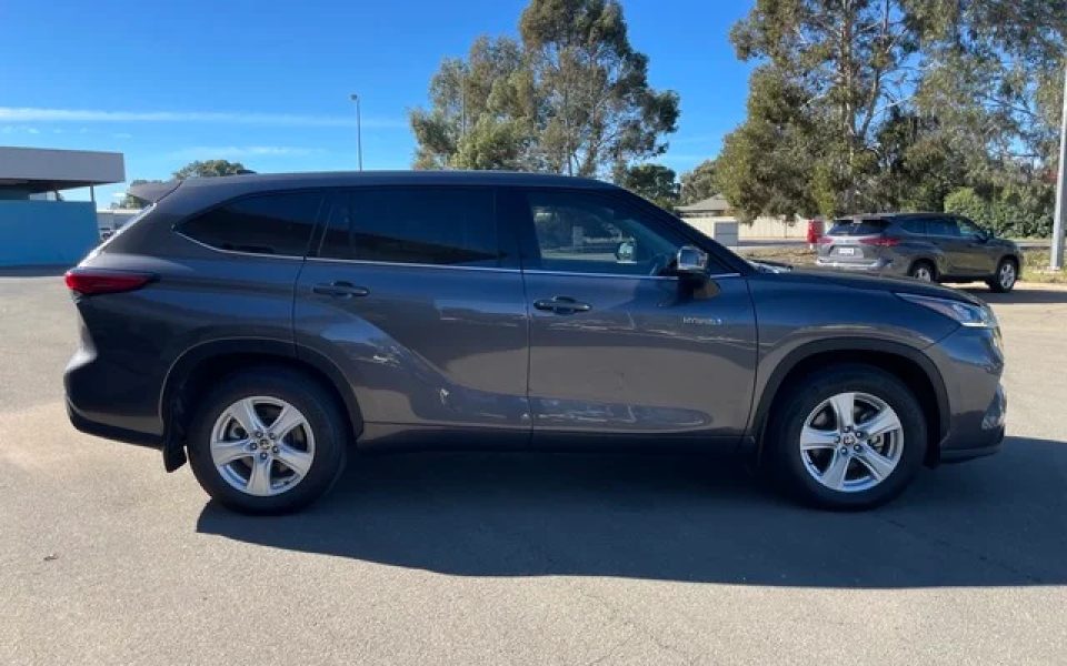 2021 Toyota Kluger Hybrid GX AWD