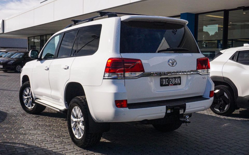 2020 Toyota Landcruiser GXL