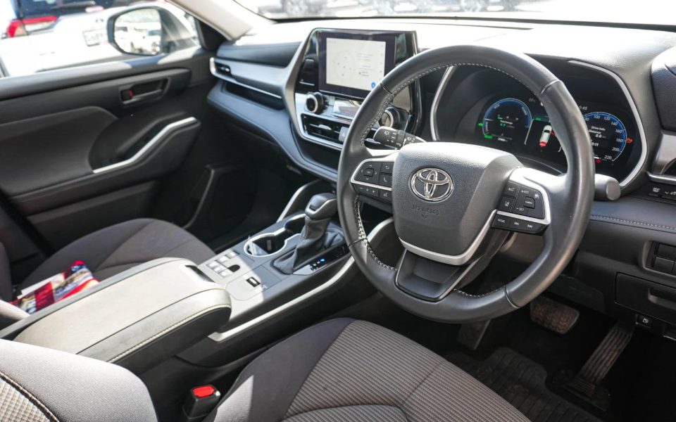 2025 Toyota Kluger GX AWD