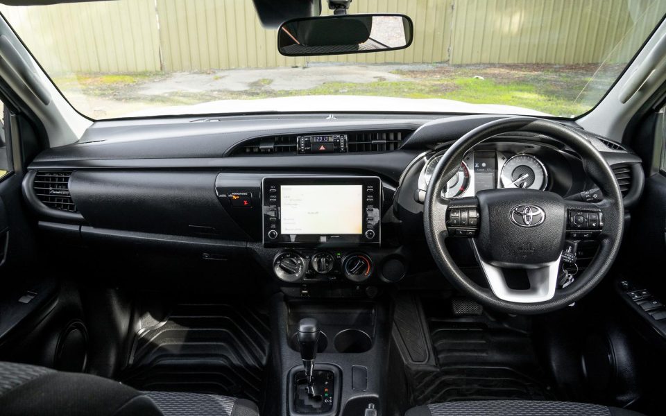 2020 Toyota HILUX Workmate