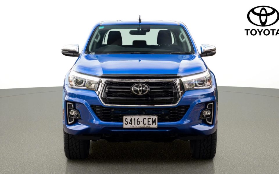 2019 Toyota HILUX SR5
