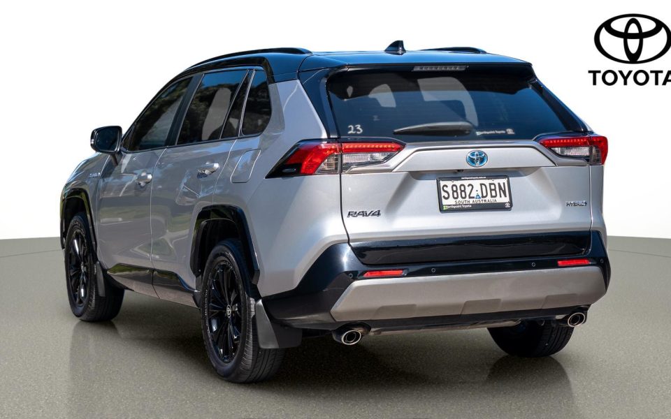 2024 Toyota RAV4 HYBRID XSE (2WD)