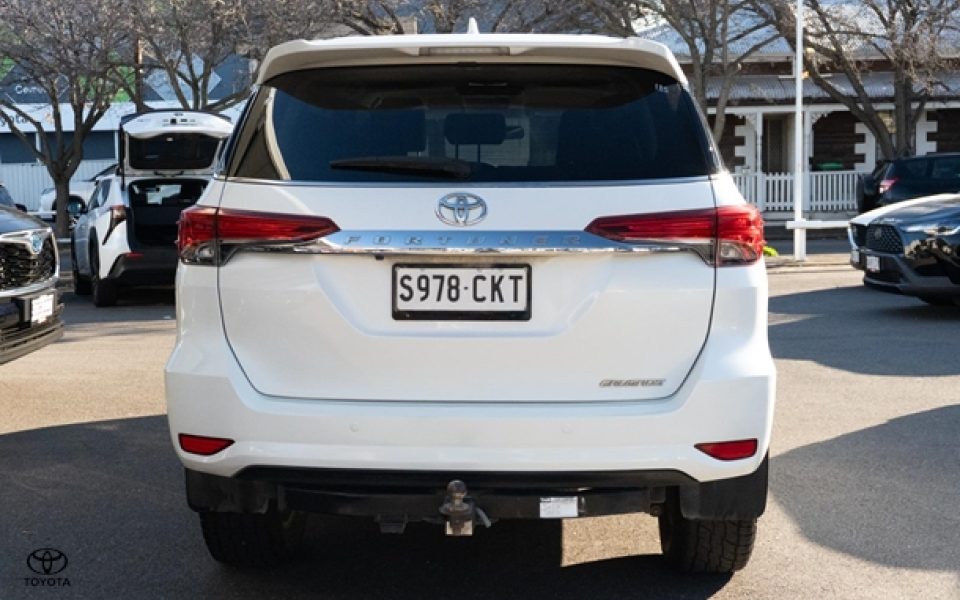 2019 Toyota Fortuner Crusade