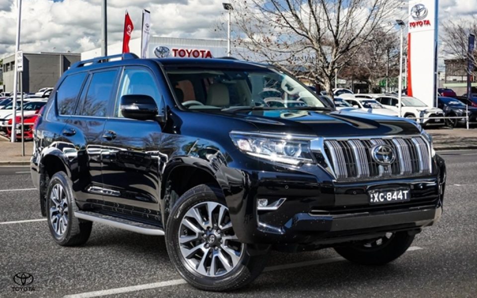 2023 Toyota Landcruiser Prado VX