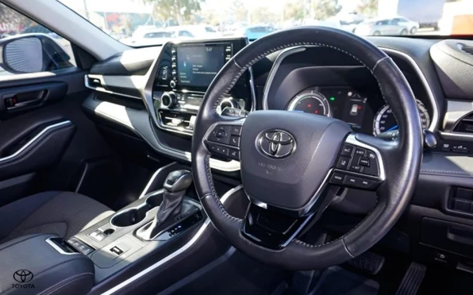 2021 Toyota Kluger GX