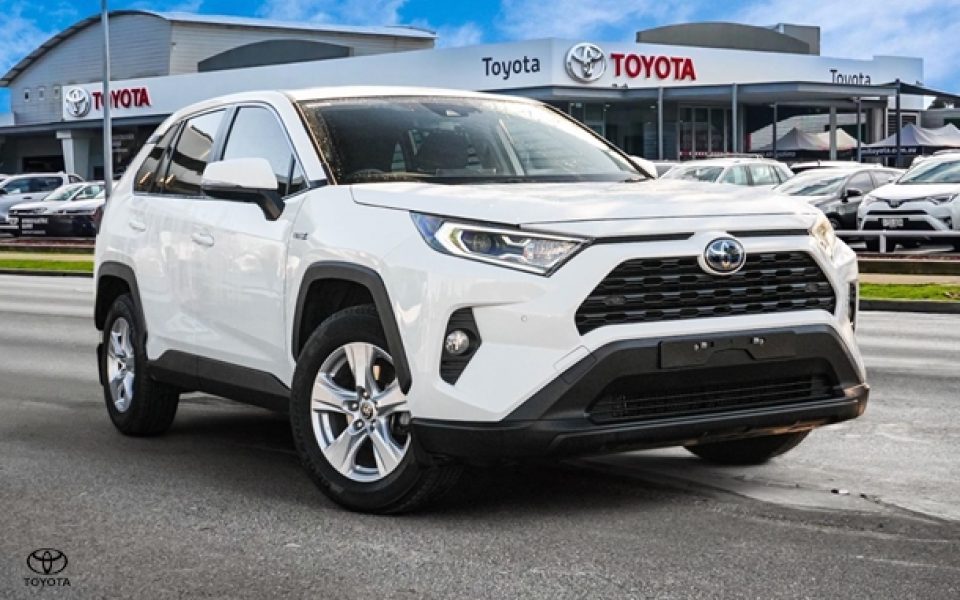 2021 Toyota RAV4 GX