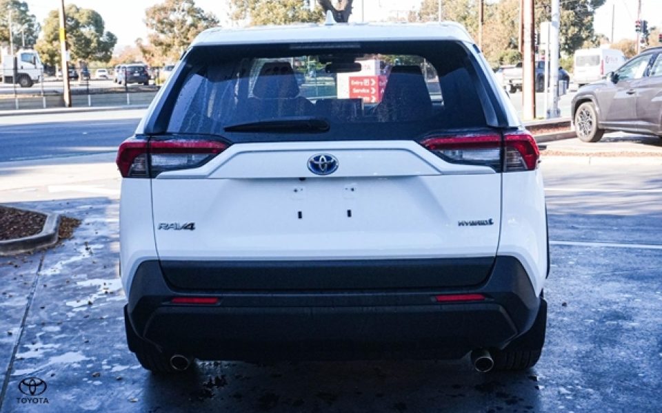 2021 Toyota RAV4 GX