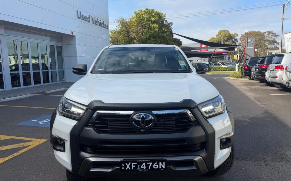 2025 Toyota Hilux Rogue