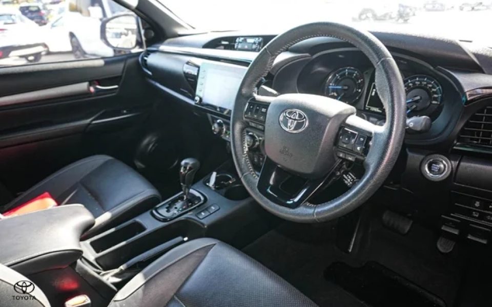 2022 Toyota Hilux Rogue