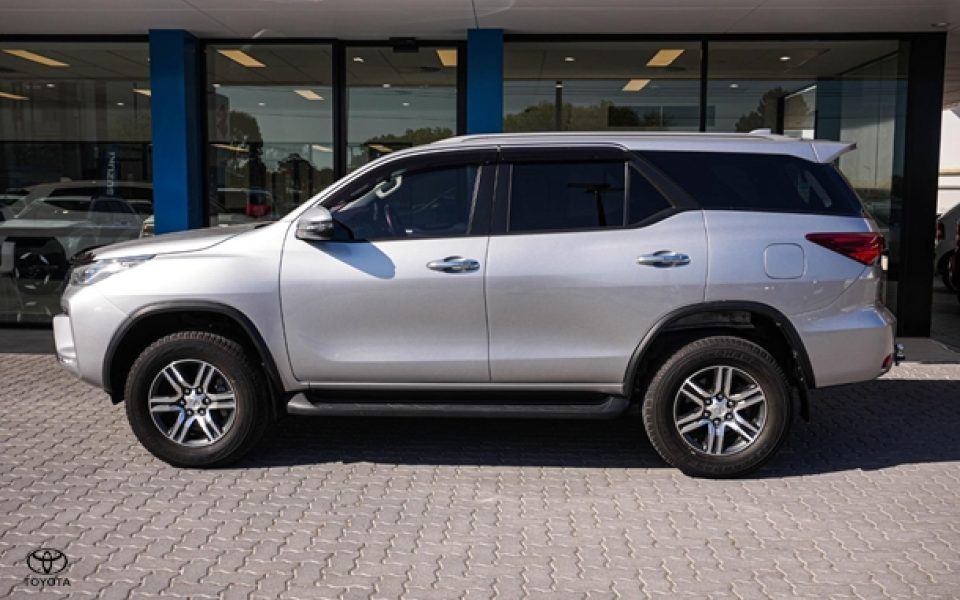 2022 Toyota Fortuner GXL