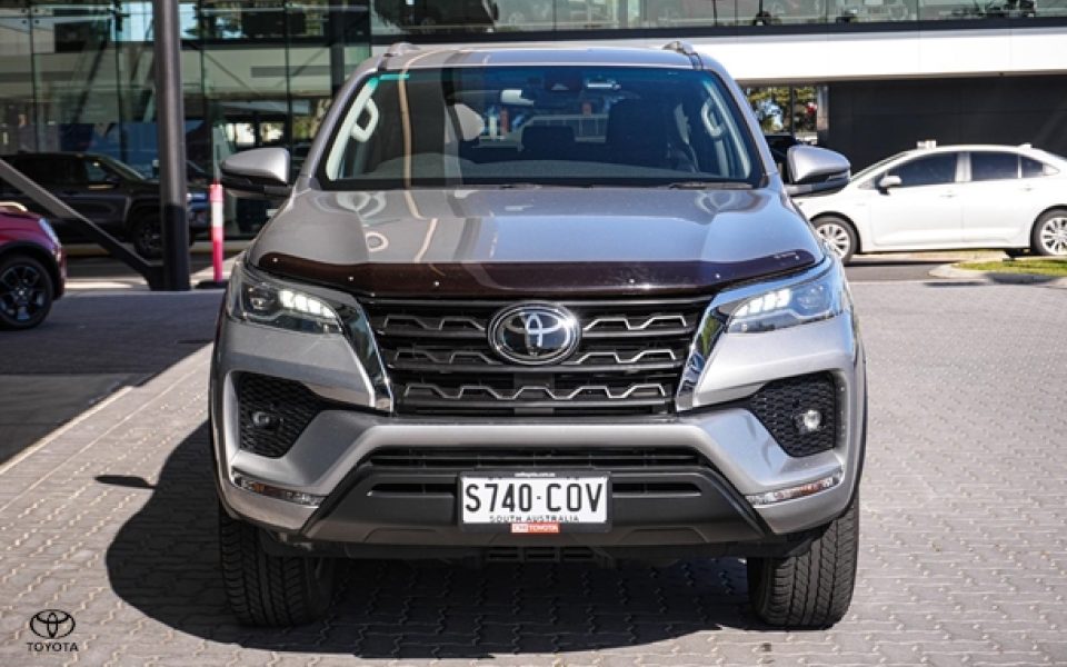 2022 Toyota Fortuner GXL