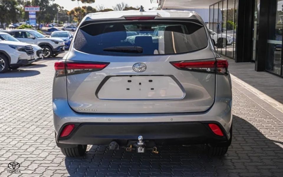 2021 Toyota Kluger GX