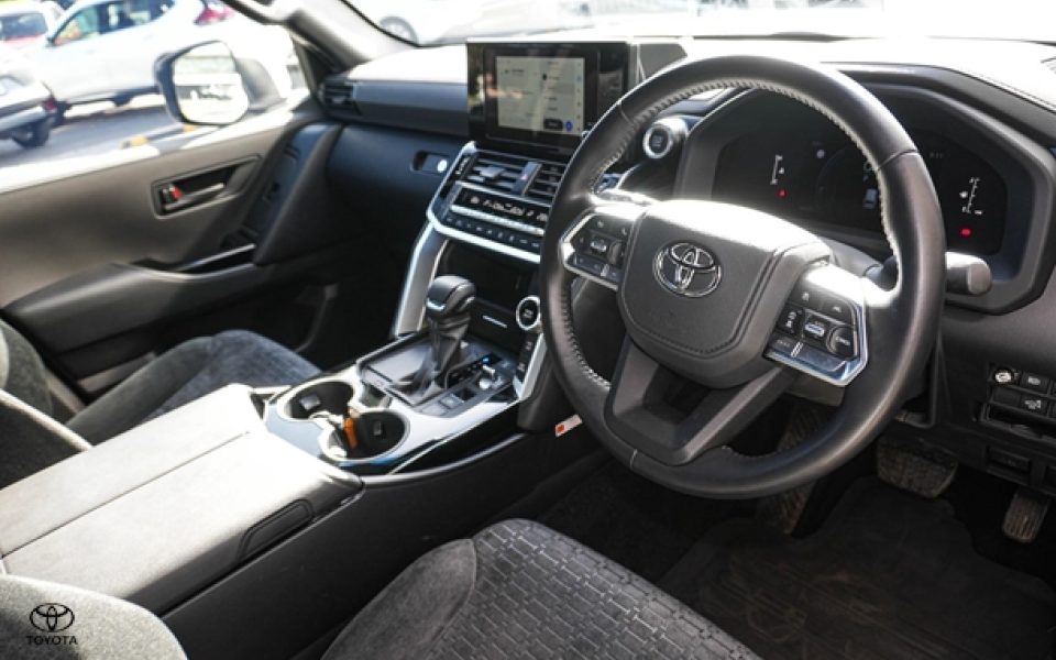 2025 Toyota Landcruiser GXL