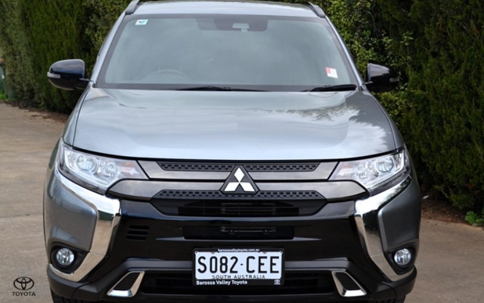 2020 Mitsubishi Outlander Black Edition
