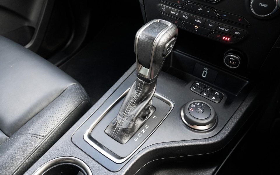2022 Ford Everest Titanium