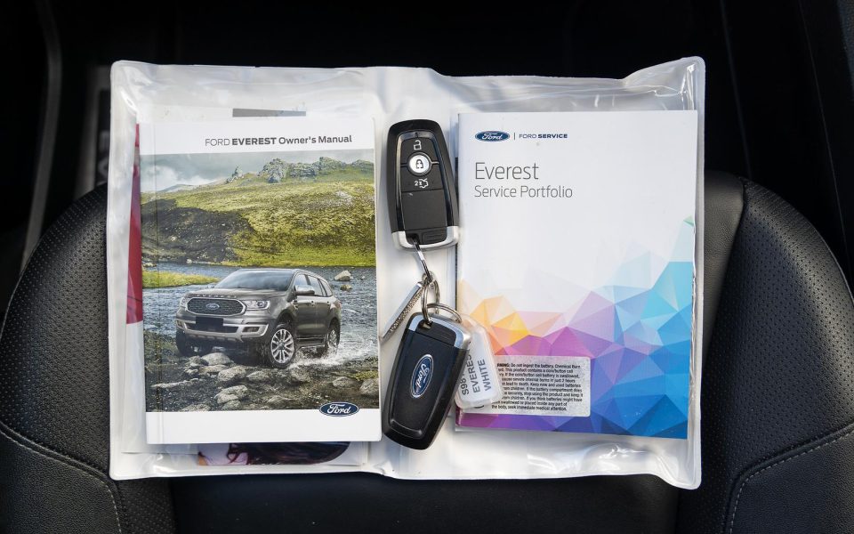 2022 Ford Everest Titanium