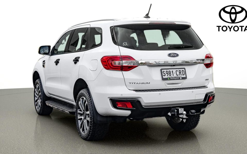 2022 Ford Everest Titanium