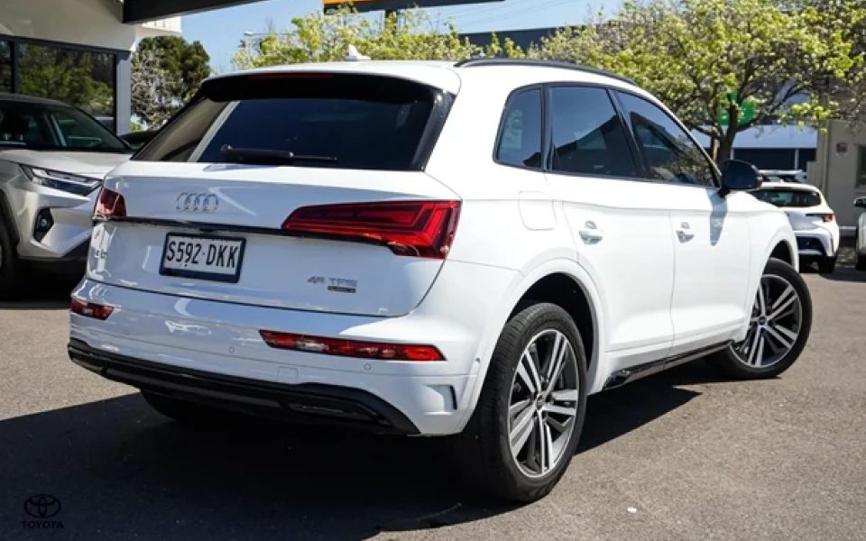 2024 Audi Q5 45 TFSI Sport