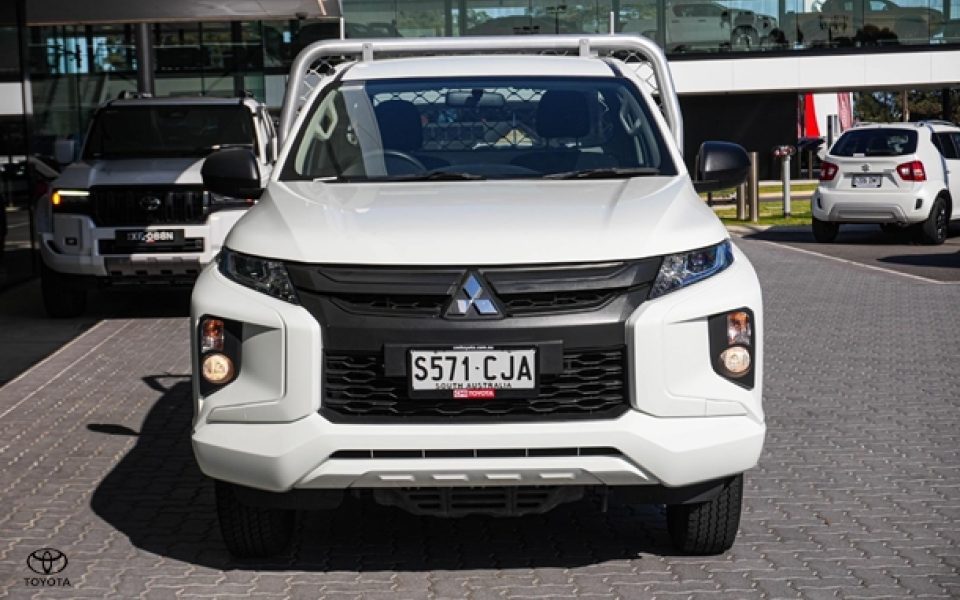 2020 Mitsubishi Triton GLX