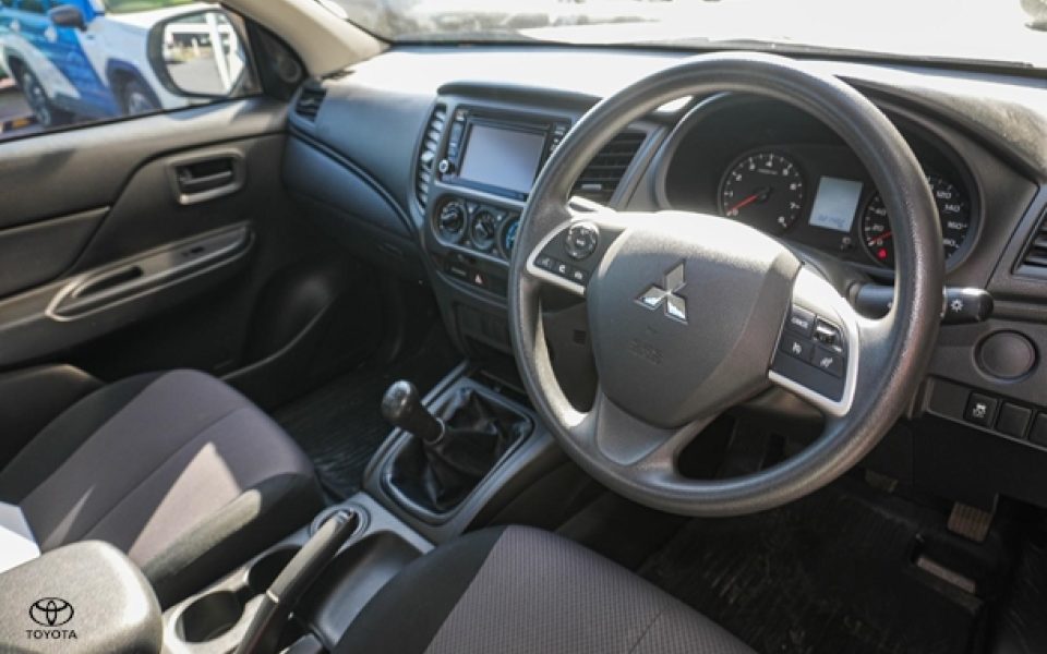 2020 Mitsubishi Triton GLX