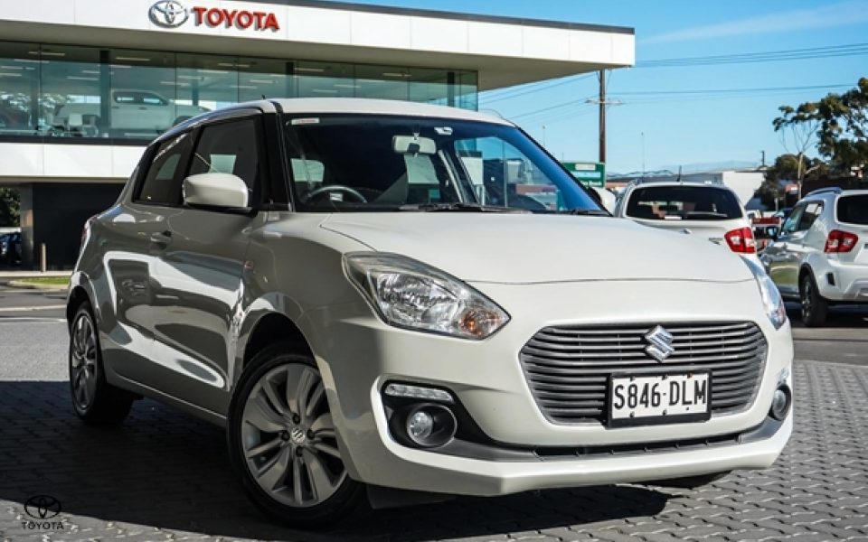 2020 Suzuki Swift GL Navigator