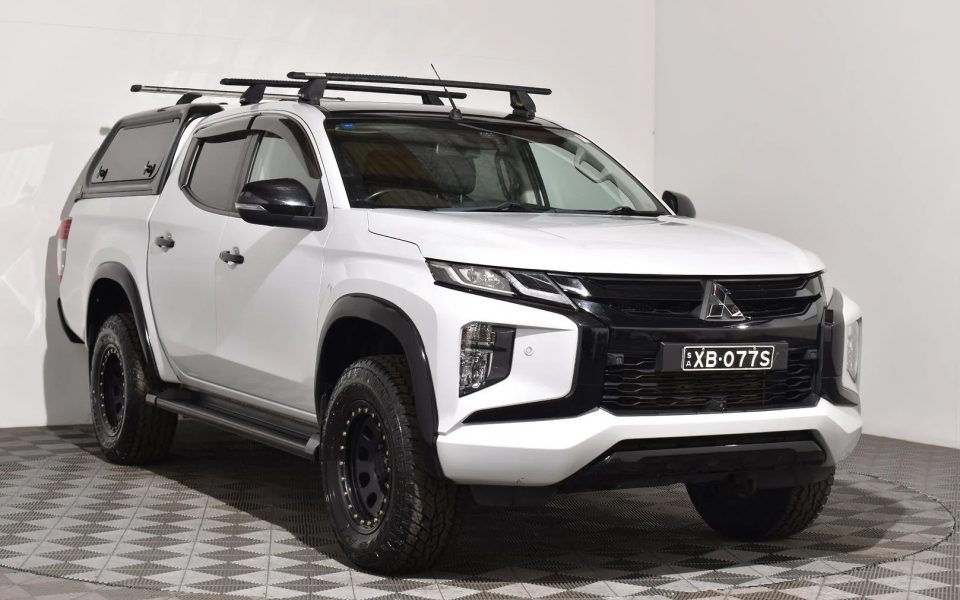 2020 Mitsubishi Triton GSR