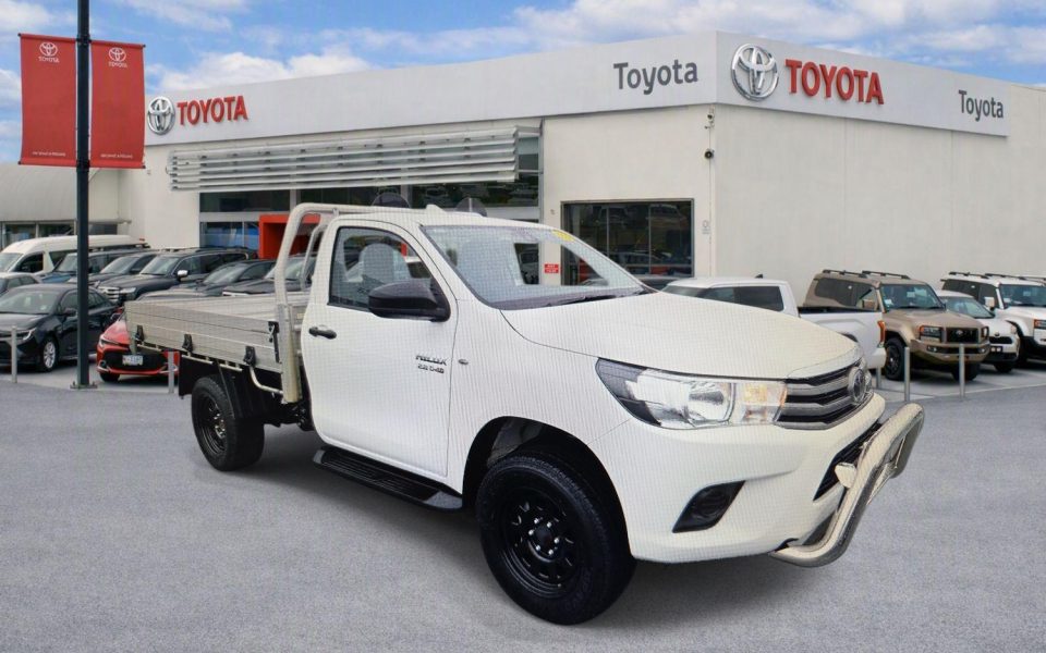 2021 Toyota Hilux SR