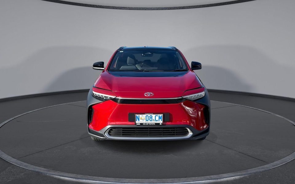 2025 Toyota bZ4x Standard AWD
