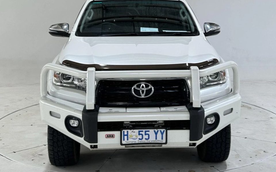 2018 Toyota Hilux SR5
